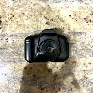 digital camera